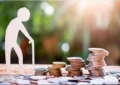 سیلی آخر سال دولت به کارگران