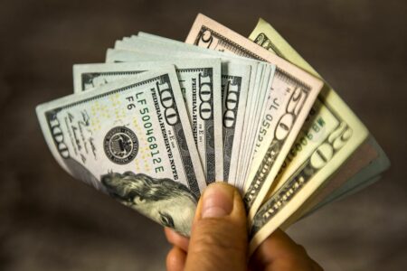 شاخص دلار در مسیر بازگشت؛ کف 11 هفته‌ای شکست