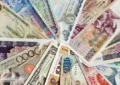 عیدی ۱۰ تومانی عراق به ایران | قیمت دینار کاهشی شد؟