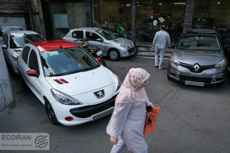 نوسان در بازار خودروهای مونتاژی‌ و داخلی‌ / «پژو i 207 اتوماتیک » 35 میلیون ارزان شد و از باشگاه میلیاردی‌ها خارج شد +جدول‌قیمت