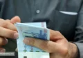 یارانه چه کسانی در سال ۱۴۰۴ قطع میشود؟ + اینفوگرافی یارانه چه کسانی در سال ۱۴۰۴ قطع میشود؟ + اینفوگرافی