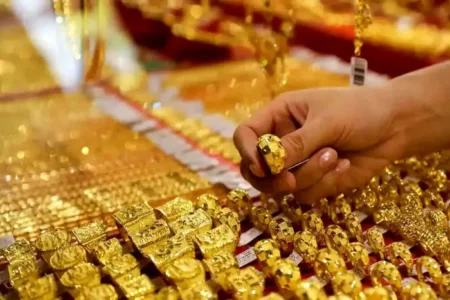 قیمت طلا ۱۸ عیار امروز ۲۲ اردیبهشت اعلام شد + جدول