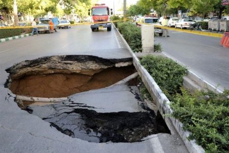 زنگ خطر نشست زمین در ۲۵ استان ایران به صدا درآمد