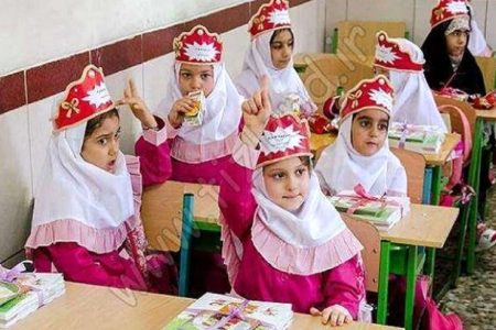 طرح جدید مجلس برای آغاز آموزش رسمی کودکان از پنج سالگی