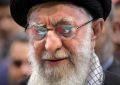 واکنش رهبر انقلاب درباره تابلوی عصر عاشورای استاد محمود فرشچیان