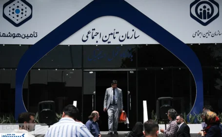 تعلیق بیمه تکمیلی در اوج مراجعات درمانی؛ بازنشستگان بدون پشتوانه ماندند