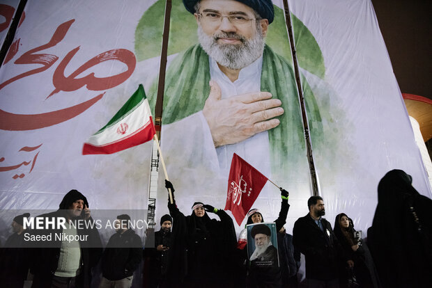پیرصالحی: انتخاب آیتالله خامنهای نشانه تداوم مسیر انقلاب است پیرصالحی: انتخاب آیتالله خامنهای نشانه تداوم مسیر انقلاب است
