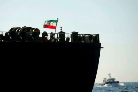 ظهور ابرنفتکش ایرانی در سواحل جنوبی هند؛ تحویل نفت در آستانه پایان معافیت تحریم آمریکا
