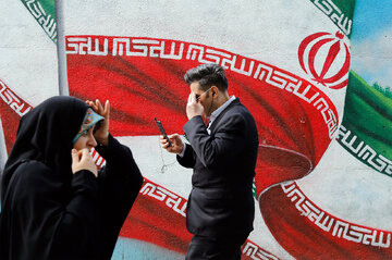 برخورد اولین ترکش «اینترنت طبقاتی» / سهم ترافیک اندروید سقوط و آیفون جهش کرد برخورد اولین ترکش «اینترنت طبقاتی» / سهم ترافیک اندروید سقوط و آیفون جهش کرد