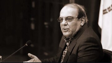 عباس عبدی: اینترنت طبقاتی ، فساد و تبعیض شدید به همراه می آورد/ در «میدان نت» با لشکر بزرگ میلیونی مردم باید مبارزه کرد!