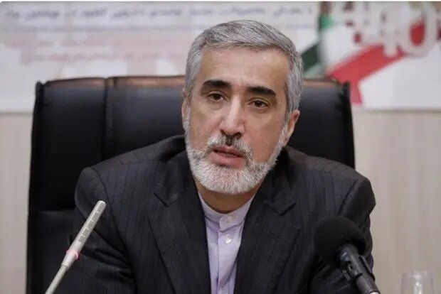 پیرصالحی: دارو نباید بدون ضوابط علمی تجویز شود پیرصالحی: دارو نباید بدون ضوابط علمی تجویز شود