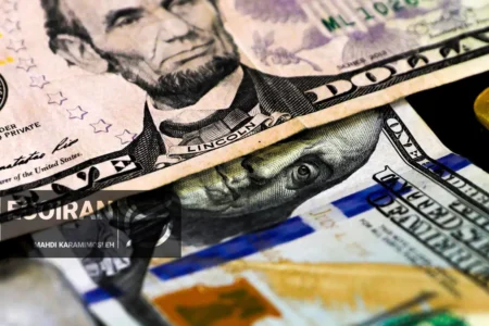 جدیدترین قیمت دلار و یورو امروز چهارشنبه ۱۰ تیر ۱۴۰۵/ افزایش قیمت؟