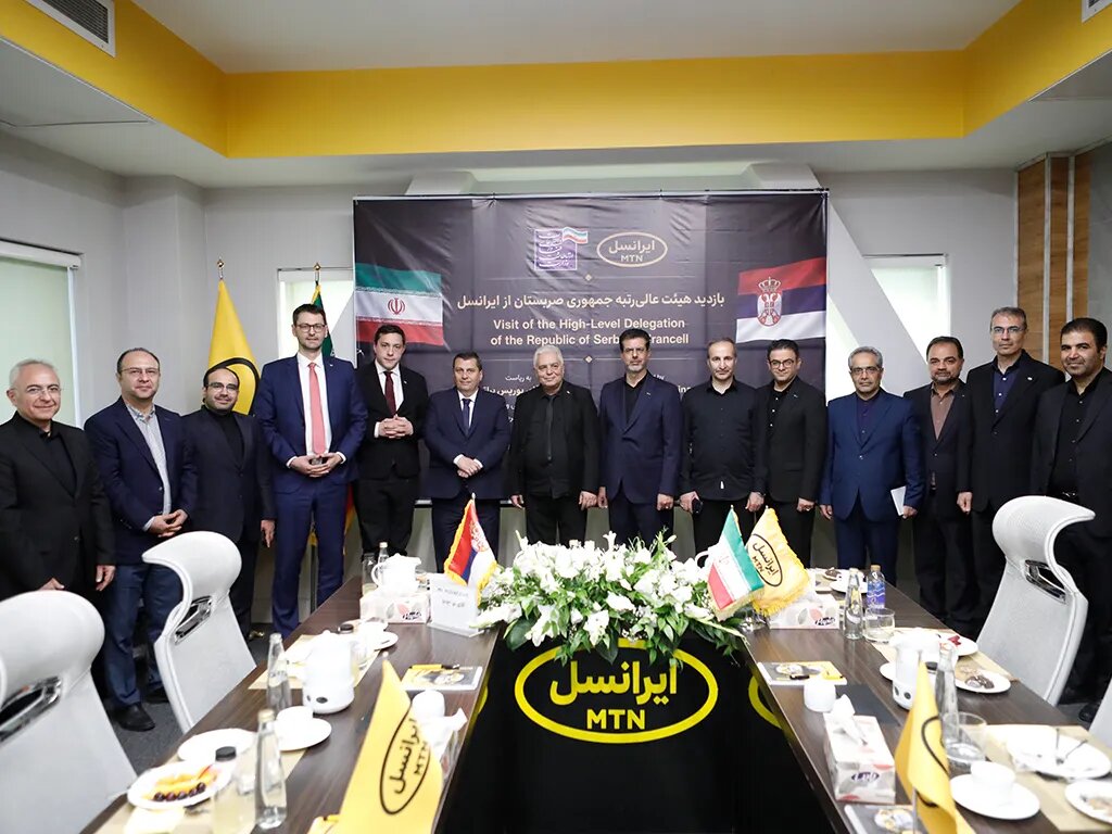 وزیر ارتباطات صربستان از ایرانسل بازدید کرد
