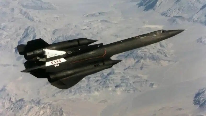 تصاویر ماهواره‌ای نشان می‌دهند SR-71 ناپدید شده / آیا پرنده سیاه دوباره پرواز می‌کند؟