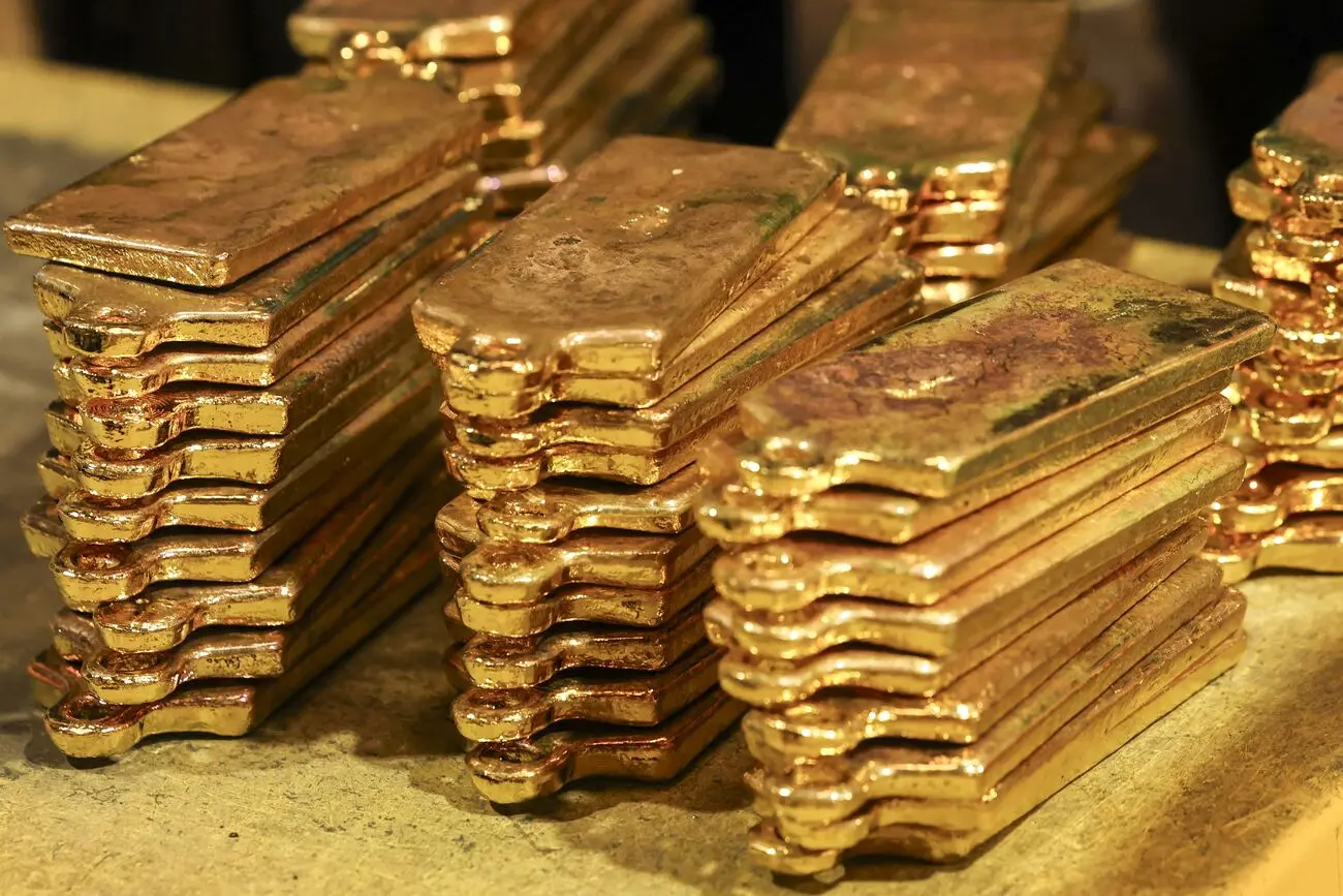 طلا دوباره اوج گرفت؛ قیمت جهانی طلا امروز چند دلار شد؟